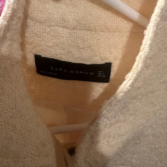 Zara Boucle- Like Jacket - Picture 2 of 4